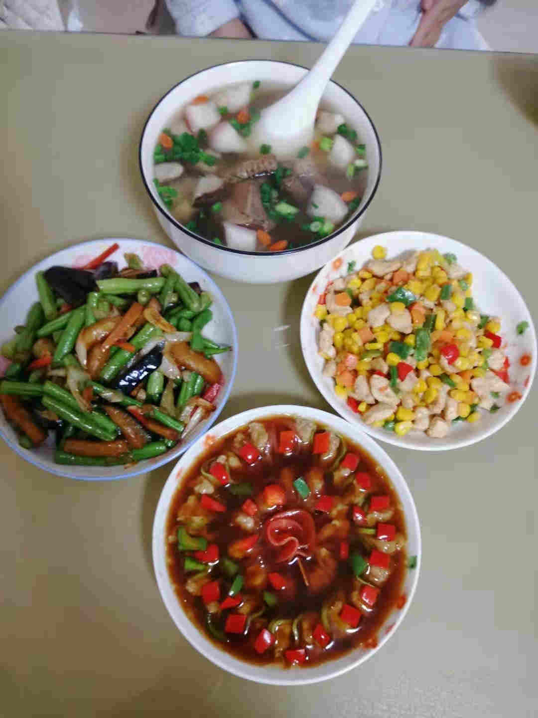 西安燕子月嫂，月子餐